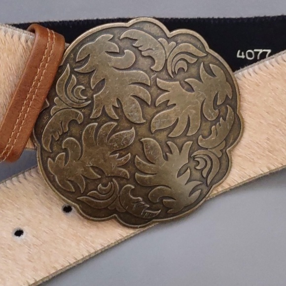 ESCADA ELITE ACCESSORIES Women’s Large Ornate Brass Tone Buckle Cowhide Belt L main image 11